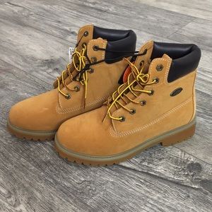 NWT Lugz women’s work boots size 7.5